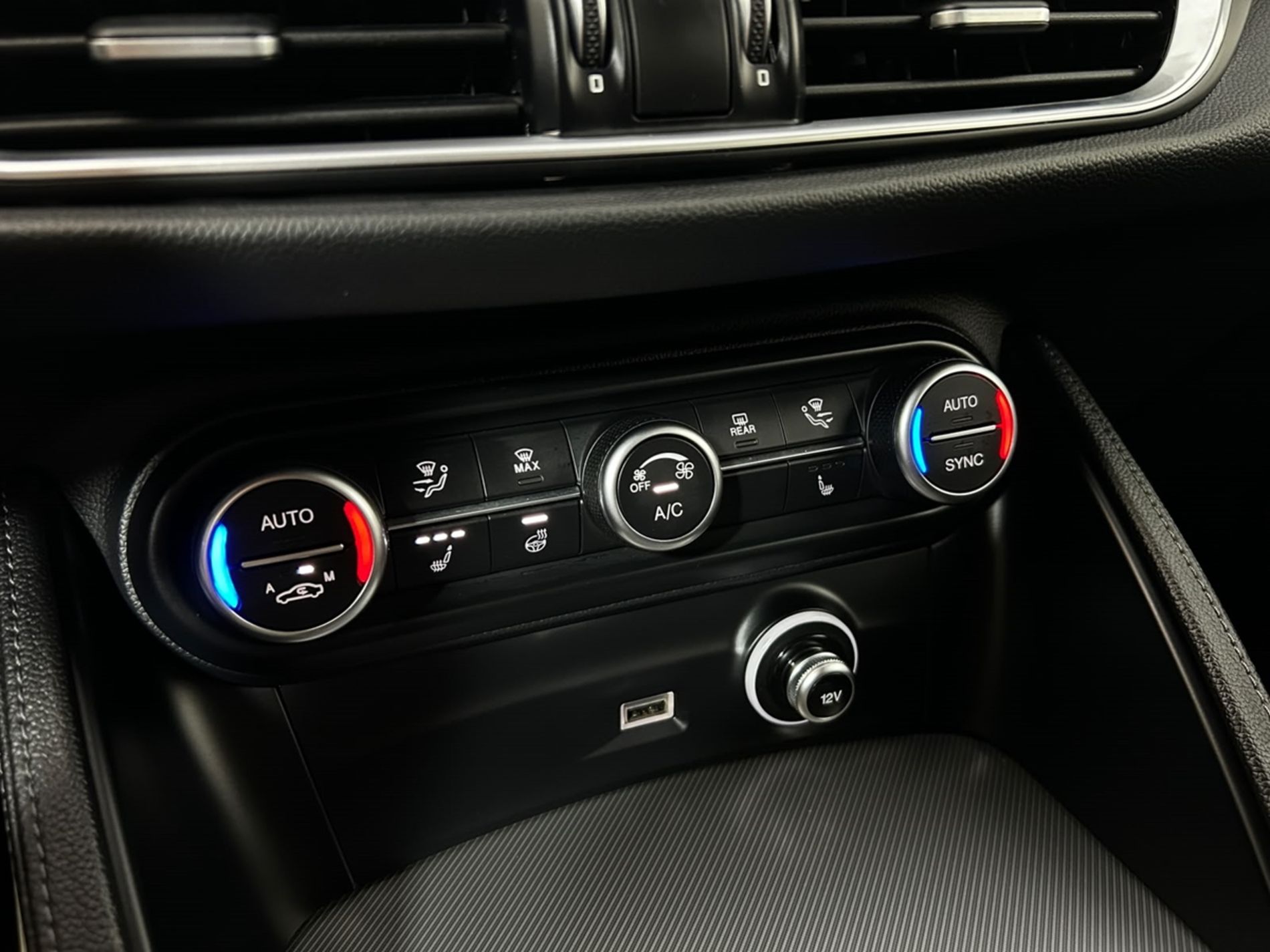 Stelvio 2.2 Veloce Q4 210cv - Autoviemme